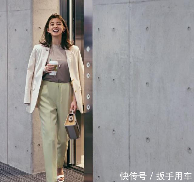 #衬衫连衣裙#如何打造气质独特的职场穿搭?4种风格8组示范,通勤时尚不打烊