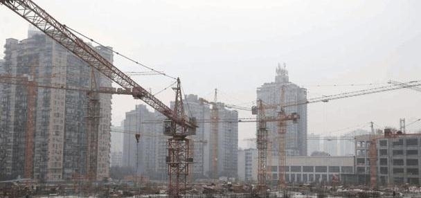 四川成都即将引入13条高铁干线，届时开创交通发展新格局