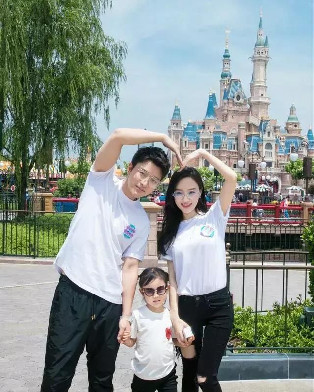 李小璐名誉案连续胜诉，首度正面否认出轨，贾乃亮却被痛骂！