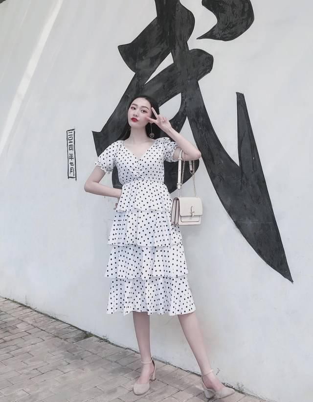  『设计』“夏日回头率超高的连衣裙”是手残党首当其冲的必选单品！