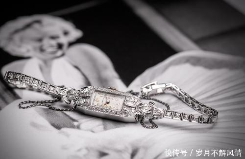  『时光』以装点时计的宝石，见证与她共度的爱意时光