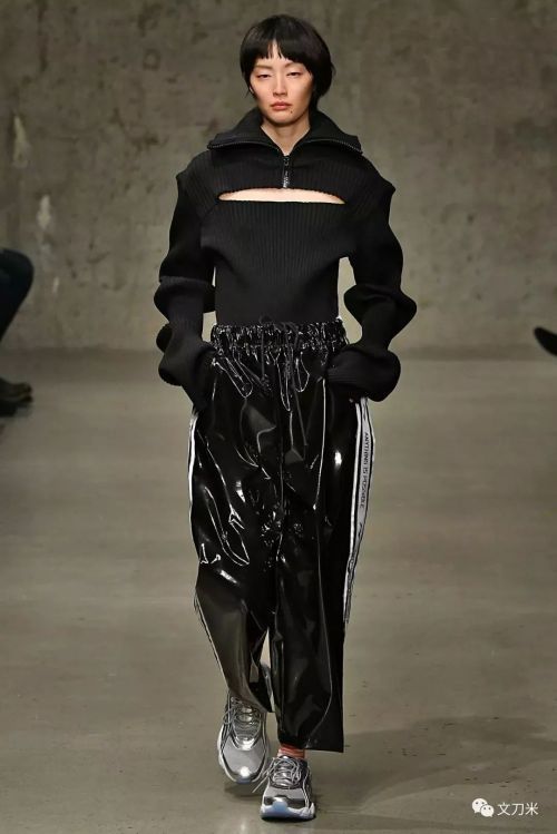 “我在李宁做设计”