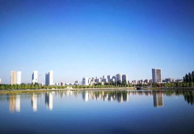 中国名字最像的两座城市，仅顺序不同，一个地处南方一个身在北方