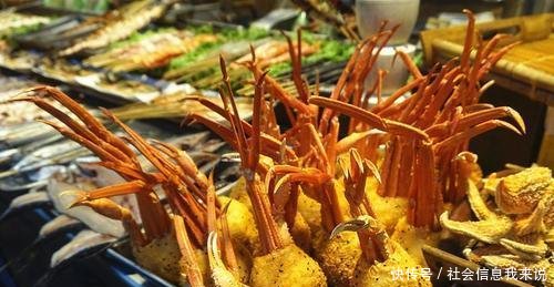  「热干面」吉庆街撸烤串户部巷吃过早，武汉小吃多得超乎想象，想吃