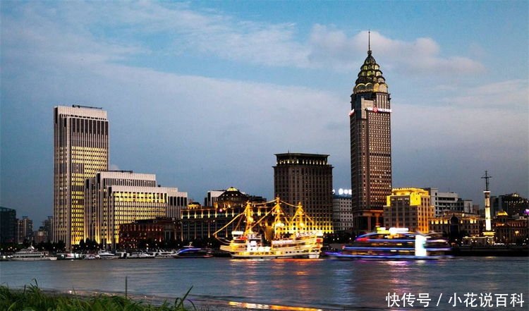 世界第一大旅游城市旅游市场达两千亿全球第一,收入是厦门四倍