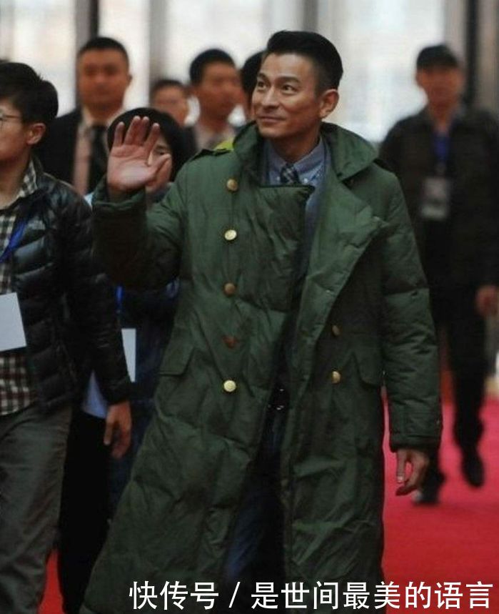 军大衣发明100多年，曾在中国风靡一时，为啥07年被我军淘汰