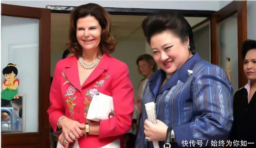  #外交才能#玛哈国王的三任娇妻，同穿华服见外宾，可差别咋这么大呢！