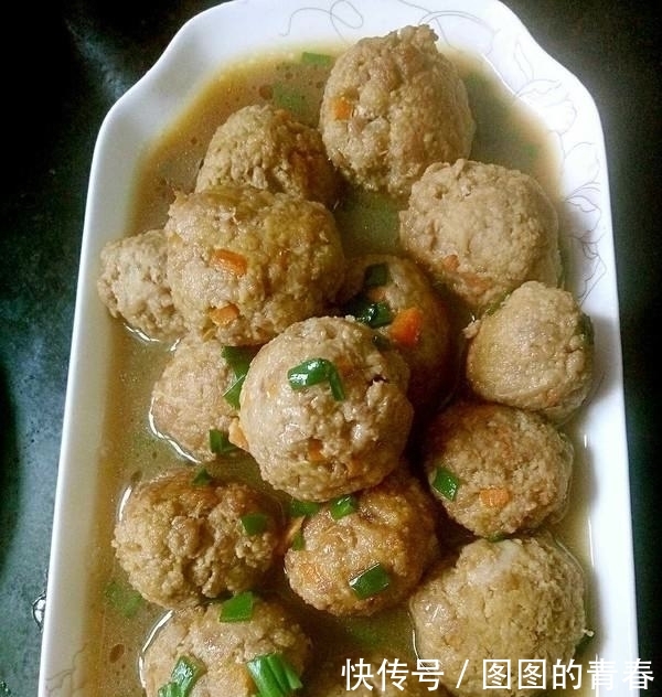 「阿胶」它是“穷人的阿胶”,姑姑1周吃3次,气血双补,45岁不显老