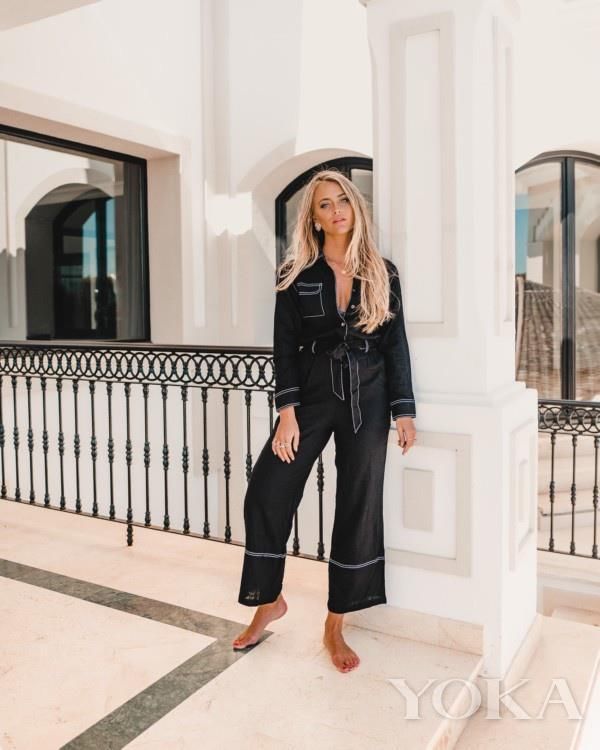 听说吴宣仪的这衣服火了？方便、舒适……买一套根本不够穿！