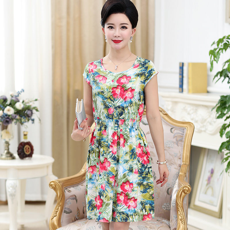 天!168斤的老婆穿这绵绸裙,竟有水蛇腰,看的我心扑通扑通啊