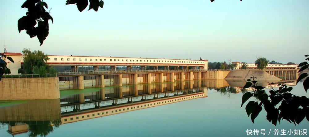  济南@山东正在悄悄“逆袭”的城市不是济南、青岛，也不是潍坊、