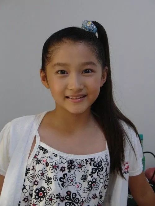 我摸清了关晓彤的套路，现在想去推倒鹿晗