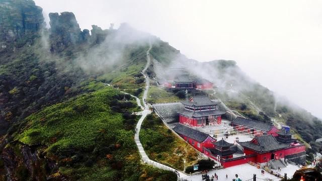 我国最神奇的山顶建筑，建于500年前，工匠技术令人佩服