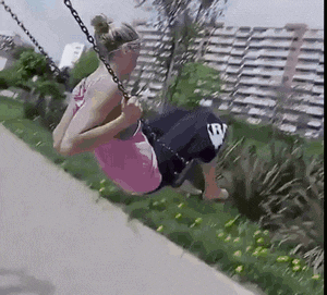 「GIF」搞笑GIF:朋友这婚结的,跟闹着玩似的