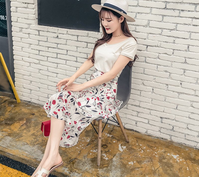 难怪媳妇把套装都扔垃圾桶，原来是显S型的优雅裙，太显身材了