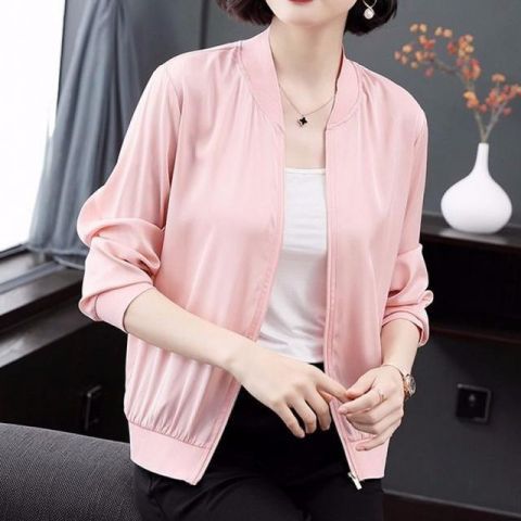  『防晒』又发现一女装，叫夏开衫，又叫棒球服，70女人穿，气质优雅特迷人