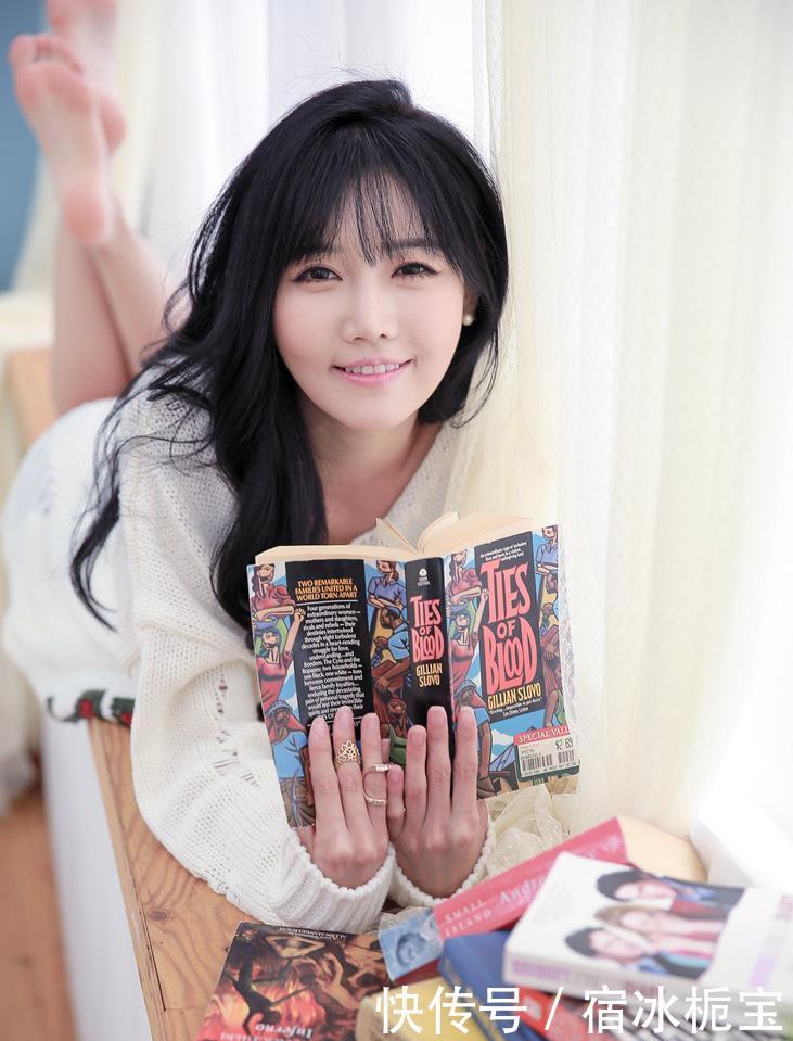 阿妹:调皮的小阿妹,真令人心动!