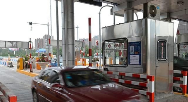 交通部：高速收费9月1日调整，既影响摩托车又涉及大车