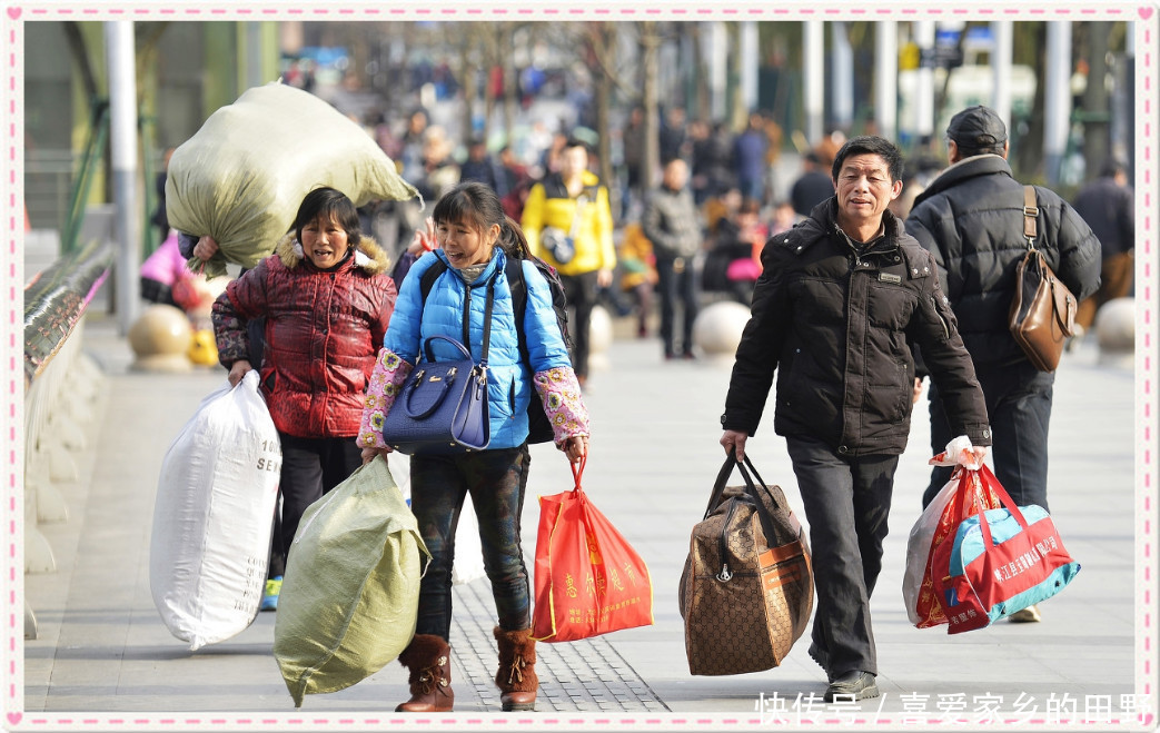 “反向春运”让父母进城过年，老人却婉拒，专家不解，有啥不舍的