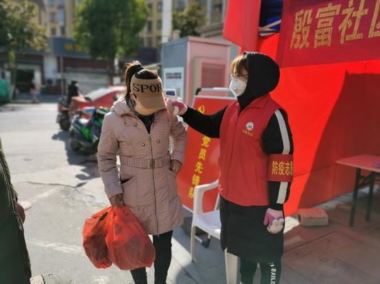  传统文化：南京殷富社区密织防疫网 非遗授课不停学