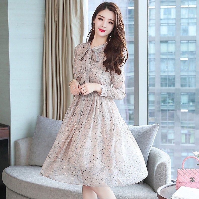 今年流行的连衣裙真美炸了，老婆穿上图1款，活似一个大明星