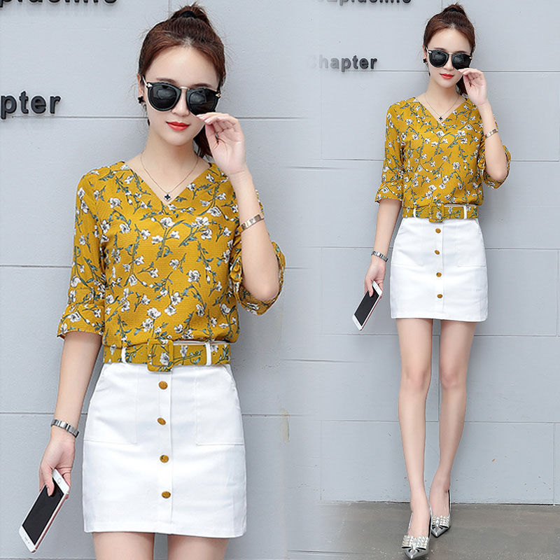 秋天一到,老婆把连衣裙都收起来了,穿包臀裙套装,性感又撩人