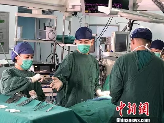 午间星闻《战狼2》《我不是药神》这些电影是怎么火的？这位重庆