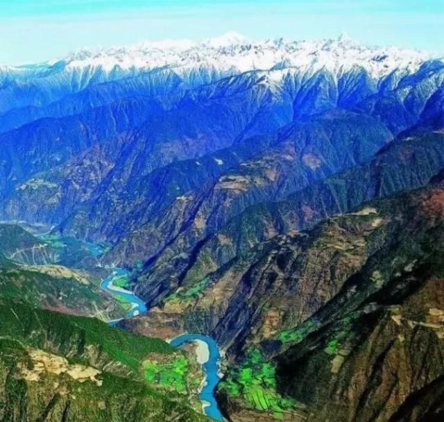 修了整整12年，这条滇西的秘境之路，被称为“神魔道”