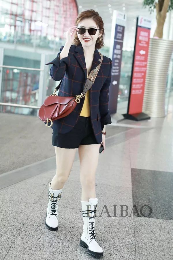 秘籍| 明星都在炫腹秀美腿，但怎么露才更高级?【海报街拍】