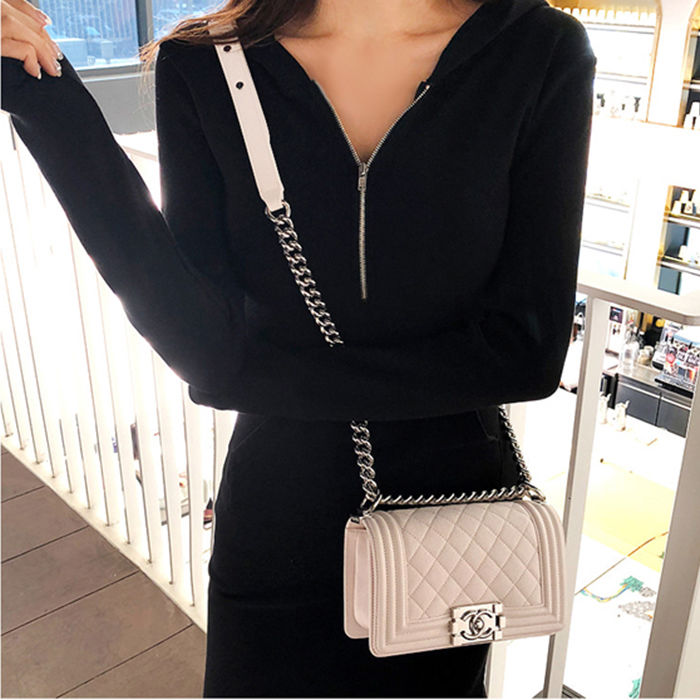 屁股大才性感，会穿更迷人，看看下图女人，个个性感妩媚真迷人