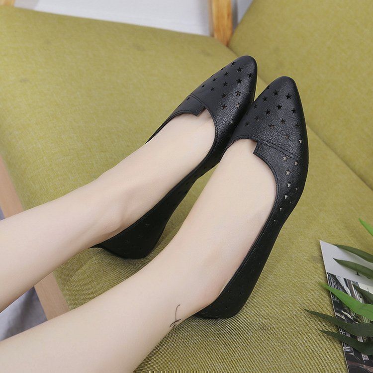 立秋了,别再穿凉鞋!时下最流行“瓢鞋”,清爽透气不累脚