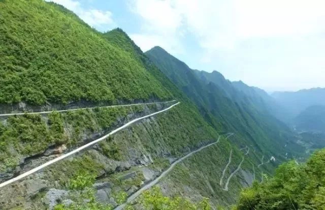 中国境内居然隐藏了一个旷世仙境，连外国人都被折服