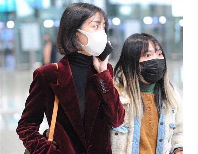 「正式场合」外套在精不在多,有这件“小西装”就够了