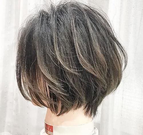  『女生』今年流行的女生短发发型，选一款就剪了吧，剪了就变美