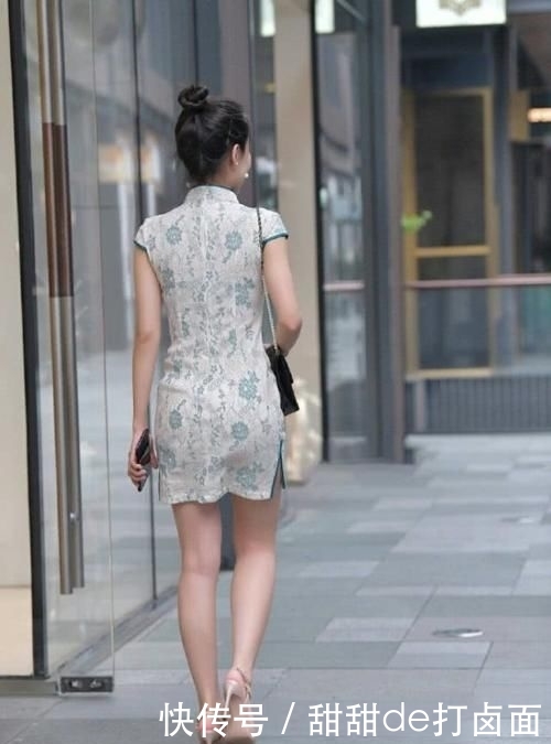  『美女』旗袍走街秀，民国美女美出新高度，大方得体显优雅