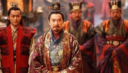  『王珪』唐太宗将堂嫂纳入宫中，事后向大臣炫耀，后者讲了个故事让他羞愧