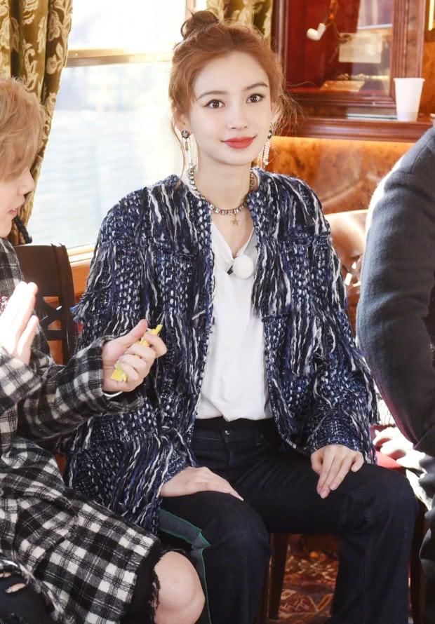 原本杨颖穿搭已经很霸气了，但是看到林心如，才知道气场是什么！