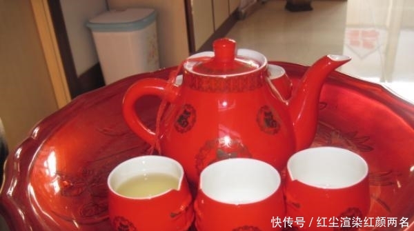  全村■远嫁北方农村，婆家的婚房让我哭笑不得，还敢说是全村最豪华的！