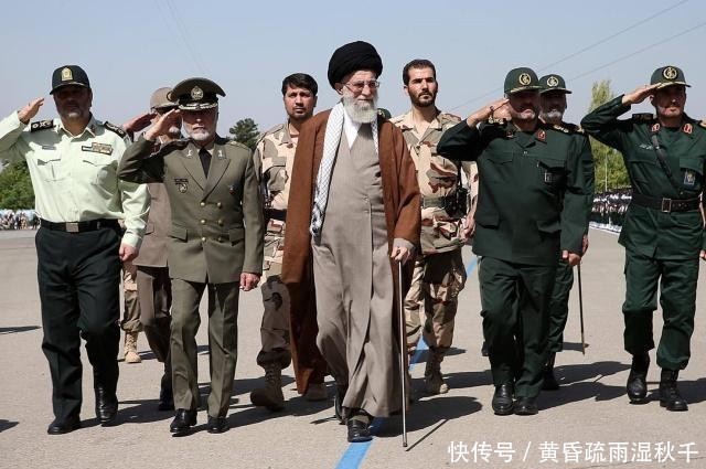 哈梅内伊打自己的视频