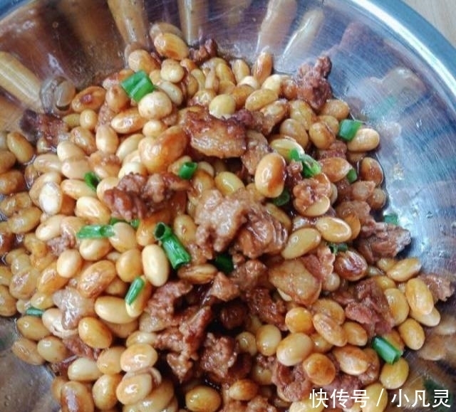  #肉丁烧豆#它是天然“黄体酮”，隔三差五吃，淡化皱纹，美白防色斑