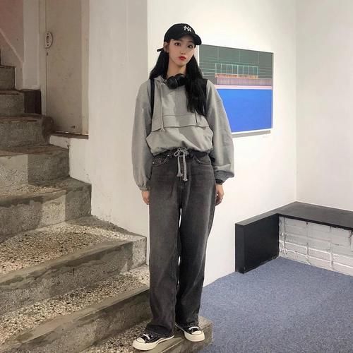 酷女孩@“无性别风”穿搭正流行,女生们穿的越来越酷了