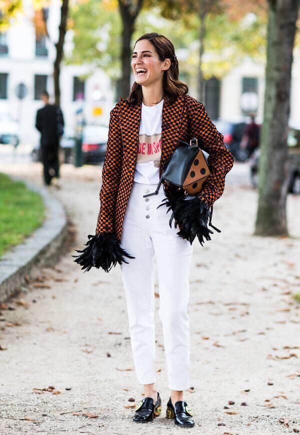 「选对」如何让“白裤子”不显胖？选对“裤型”是关键，看你选对了吗？