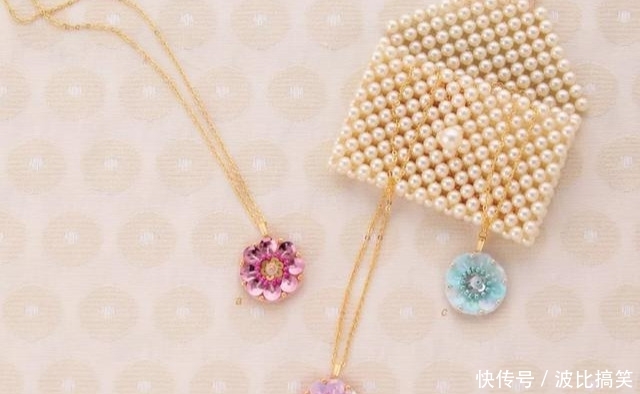 【珠绣胸针】你离小仙女只差一件闪闪的配饰,DIY手工珠绣饰品,附教程