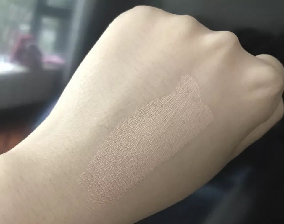 底妆也争宠!今年还没用粉底棒你就Out了!