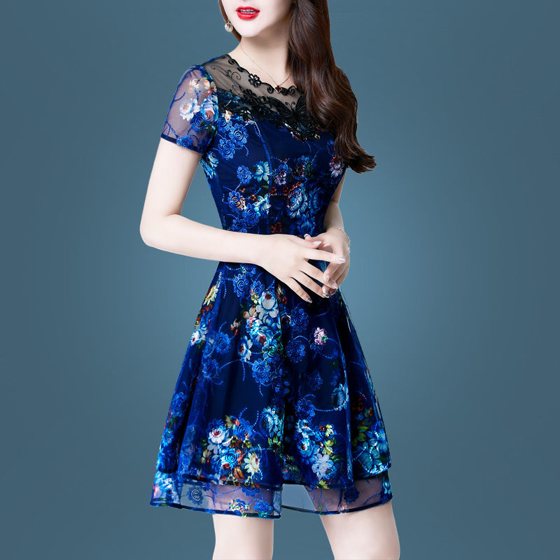 女人再穷，也不能亏待自己!这样女装，特适合35-58岁女人穿