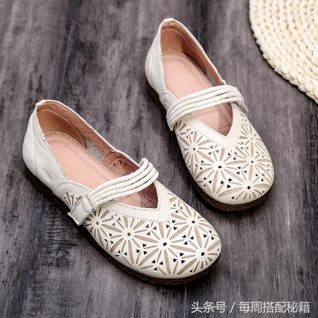 女人长得再漂亮，也别穿拖鞋出门，瞧9月新上秋款鞋，显高巨嫩美