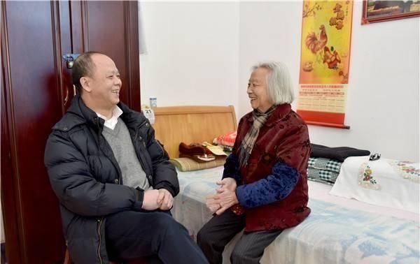  『潇洒』嘲讽丁克族：“年轻时潇洒，老年后受罪”，丁克的晚年真是这样？
