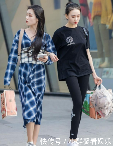  『服饰』街拍美图：小姐姐肤白貌美颜值佳，服饰设计感十足，优雅又时髦！