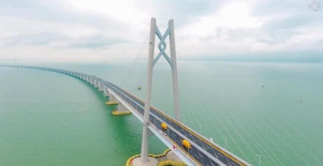  【基建】港珠澳大桥不设“加油站和厕所”，是基建狂魔忘了？看