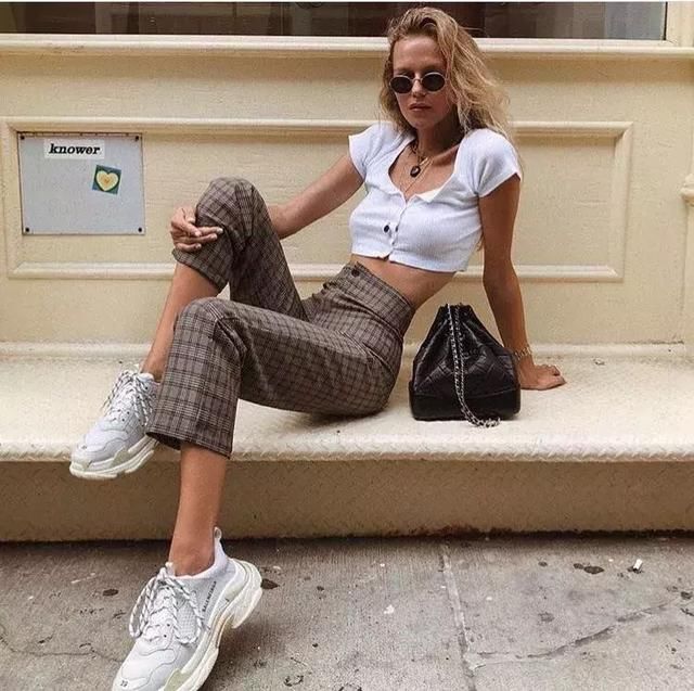 九分裤给我剪了一刀之后，发现搭配什么都巨好看！